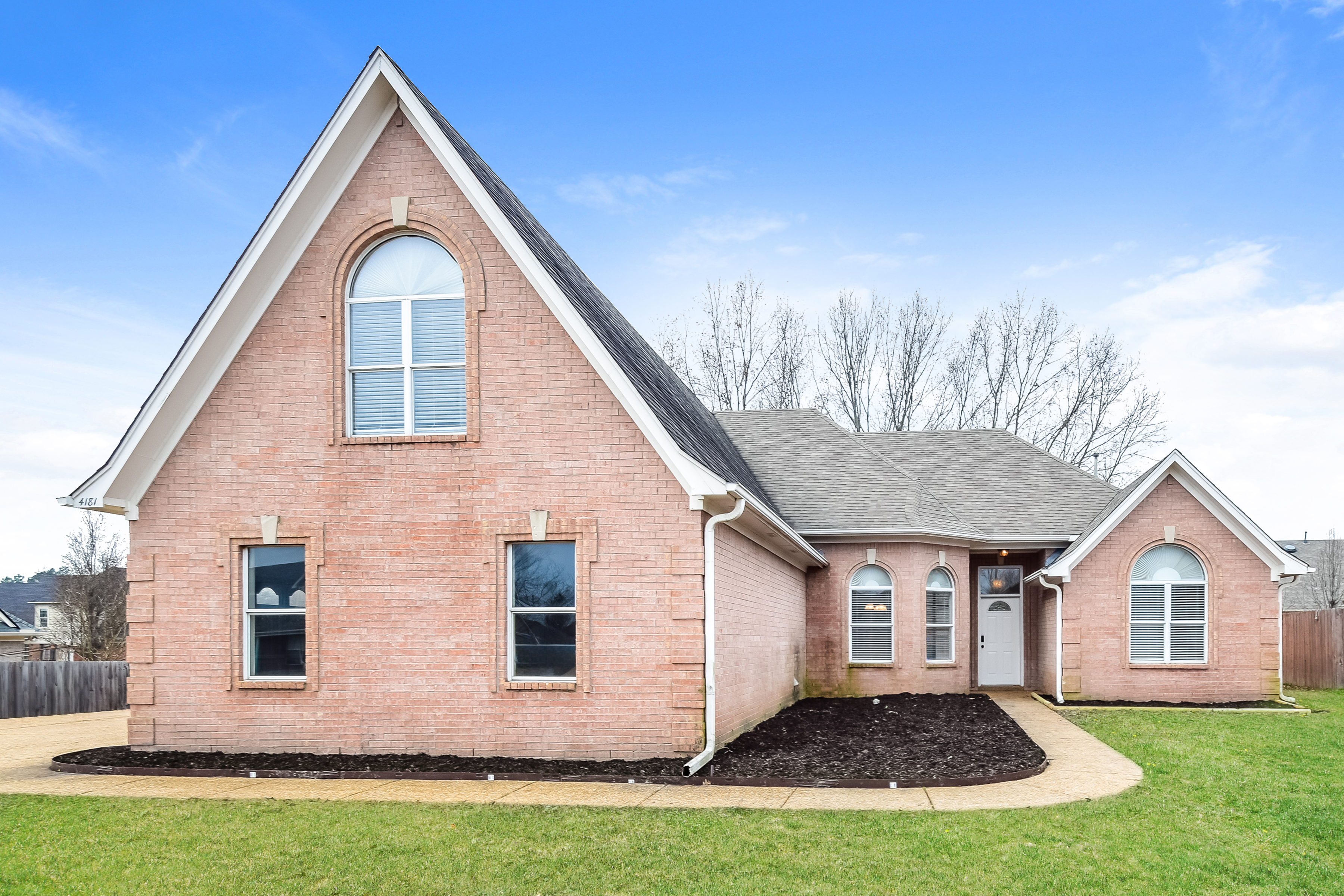 4181 Amherst Dr OLIVE BRANCH, MS 38654